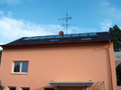 Dachsanierung mit Traufumgestaltung und Blecharbeiten, Solaranlage montiert, Sanierung der Fassade mit einem Stukateurbetrieb
